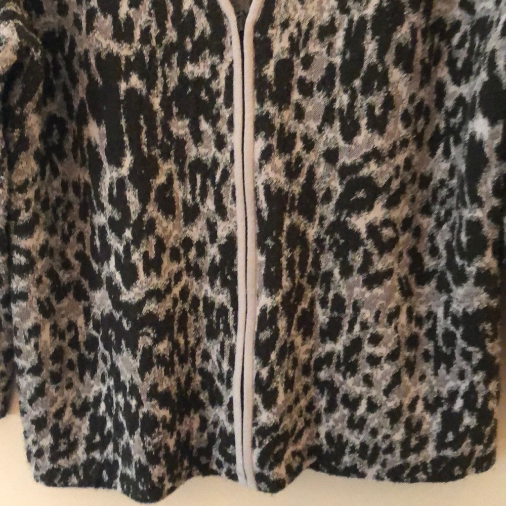 Jacket - Picture 2 of 3